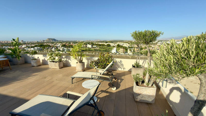 Apartamento en venta en Alacant/Alicante, Alicante