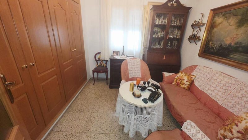 4 slaapkamer Appartement Te koop