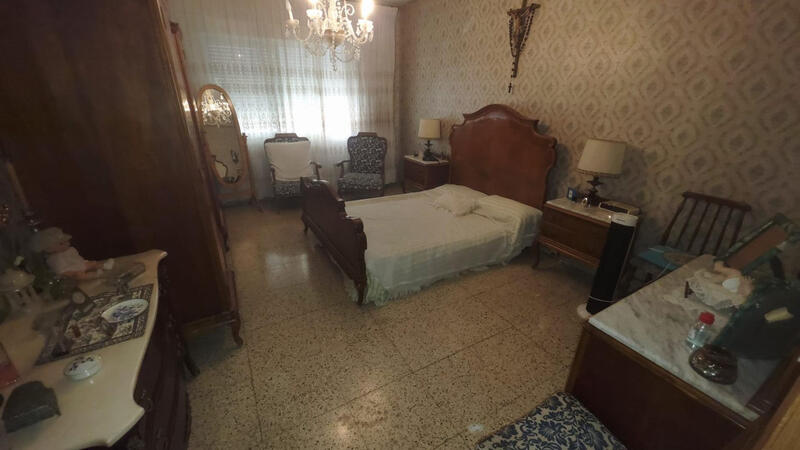 4 slaapkamer Appartement Te koop