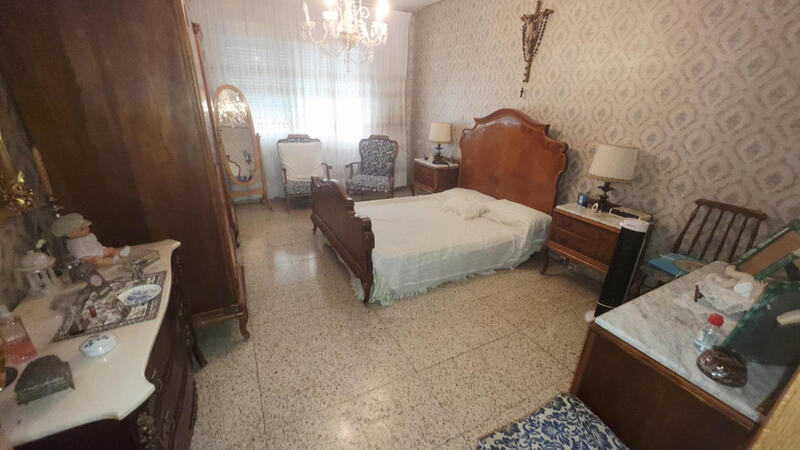 4 slaapkamer Appartement Te koop
