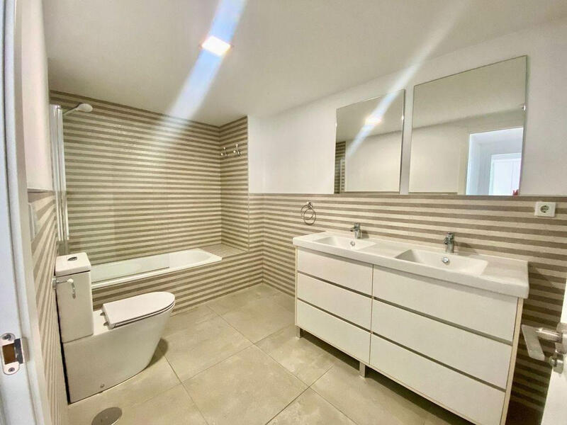 3 chambre Appartement à vendre