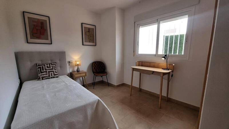 2 slaapkamer Appartement Te koop