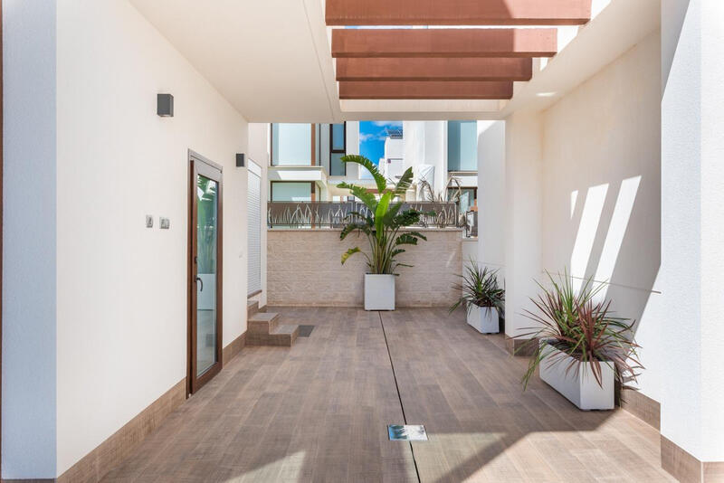 3 slaapkamer Villa Te koop in Los Montesinos, Alicante
