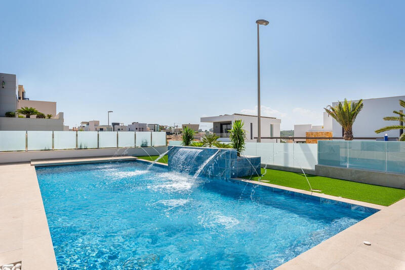 3 chambre Villa à vendre dans Campoamor, Alicante