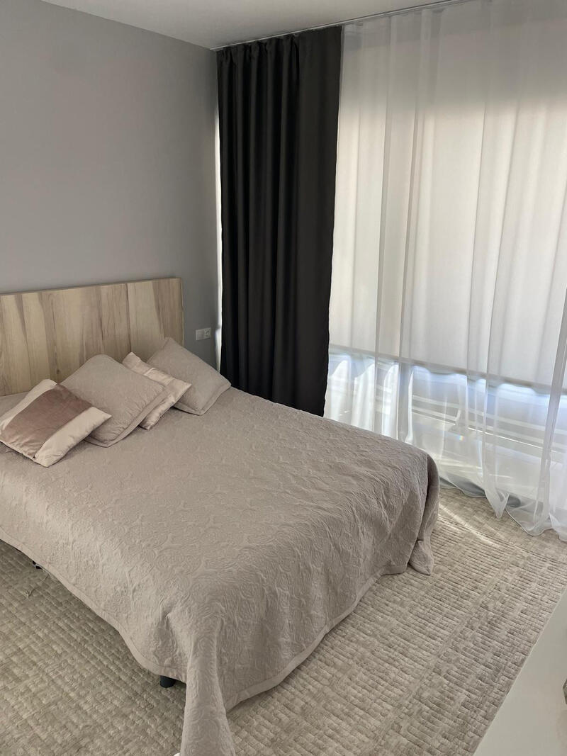 2 slaapkamer Appartement Te koop