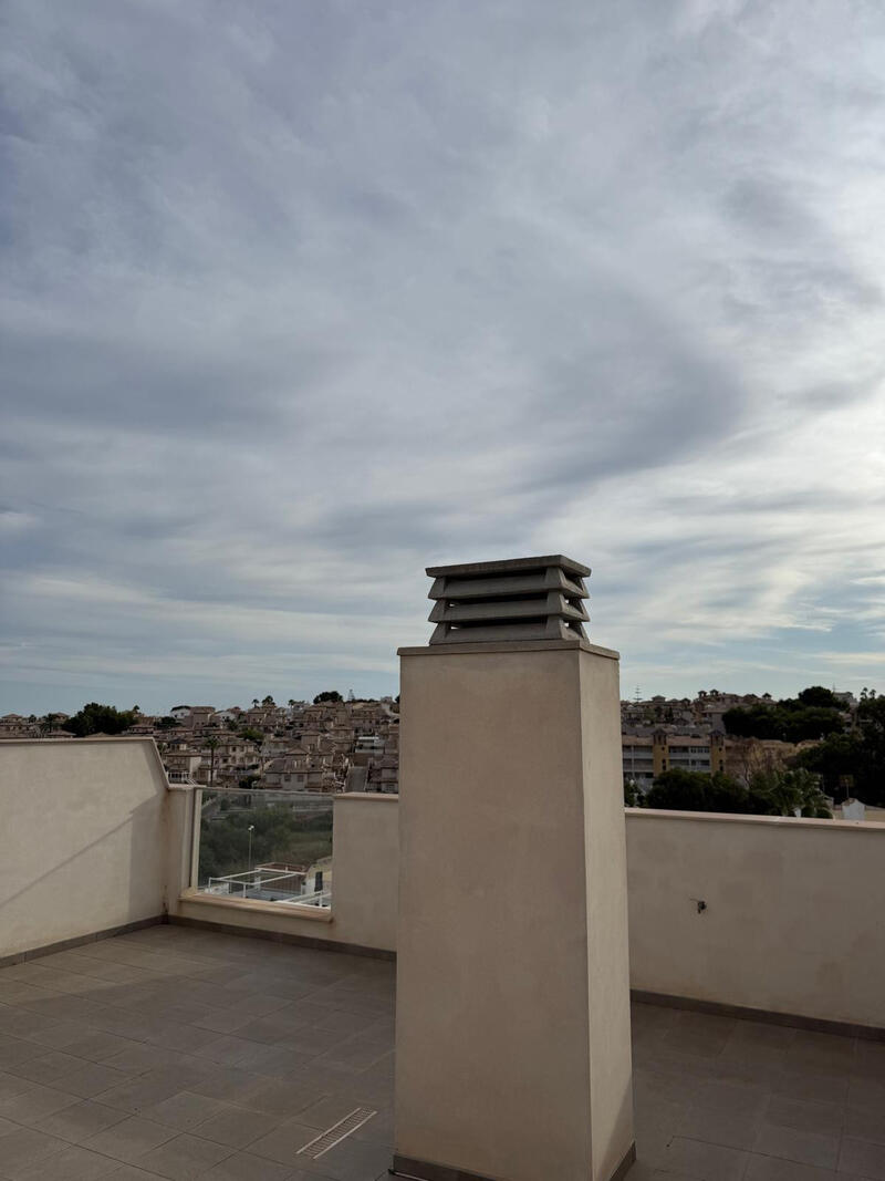 2 slaapkamer Appartement Te koop
