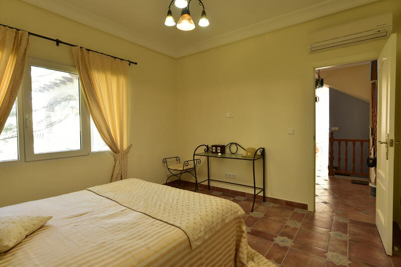 7 Schlafzimmer Villa zu verkaufen
