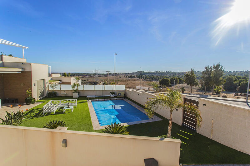 3 Cuarto Villa en venta
