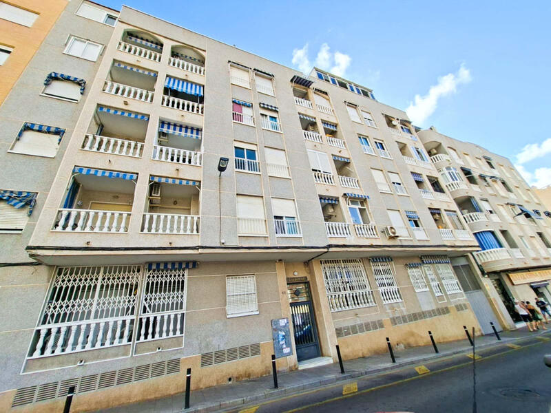 Leilighet til salgs i Torrevieja, Alicante