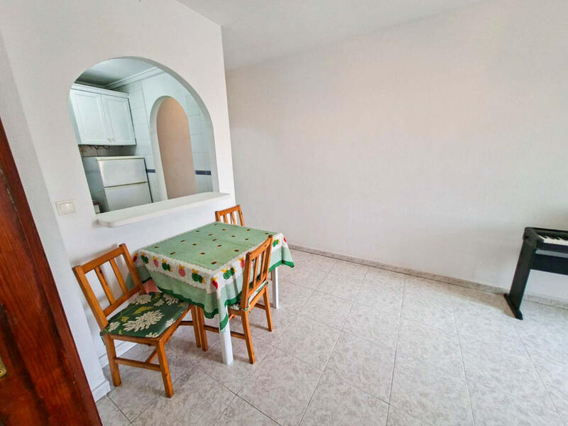 2 slaapkamer Appartement Te koop