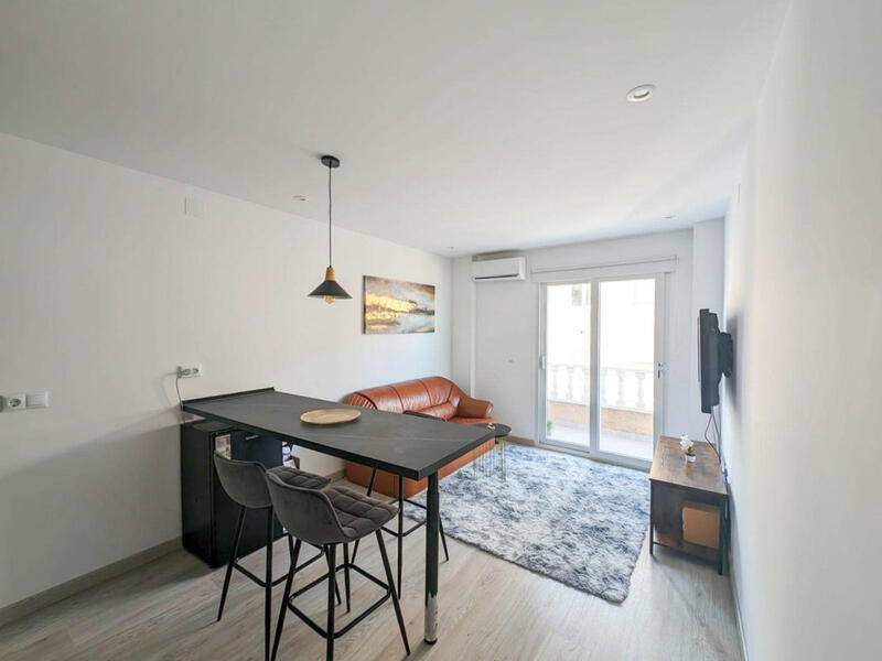 1 slaapkamer Appartement Te koop