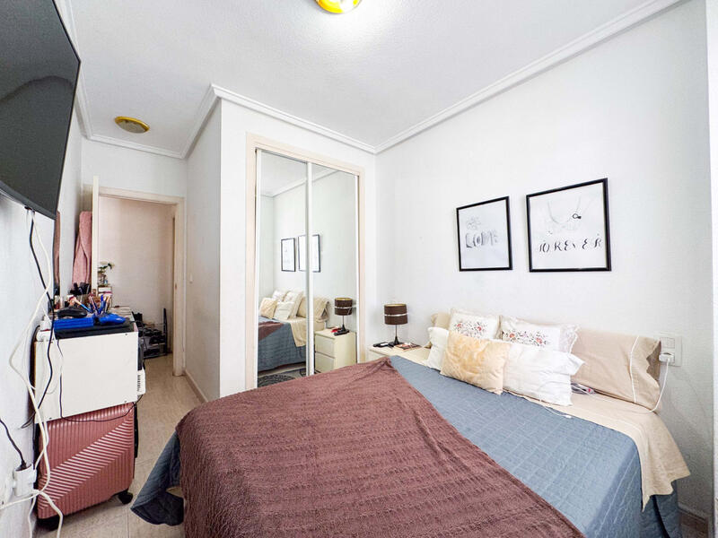 2 slaapkamer Appartement Te koop
