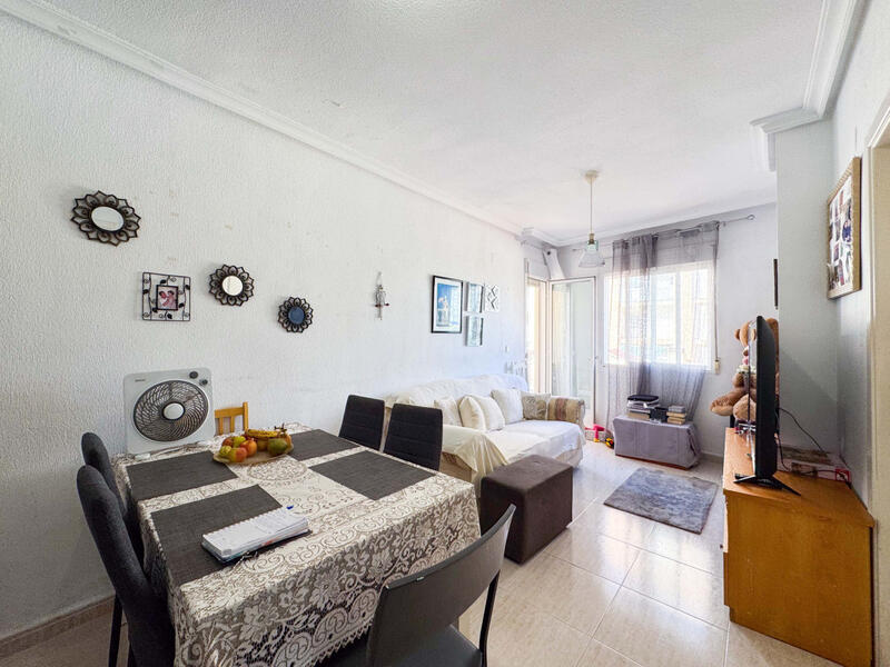 2 slaapkamer Appartement Te koop