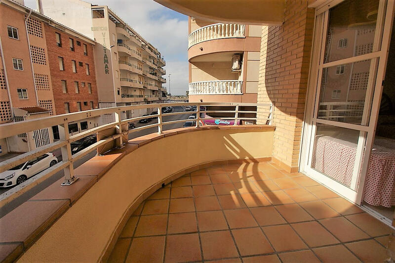 3 bedroom Apartment for sale in Torrevieja, Alicante