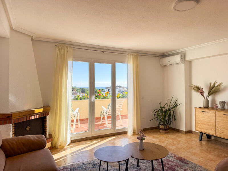 2 slaapkamer Appartement Te koop