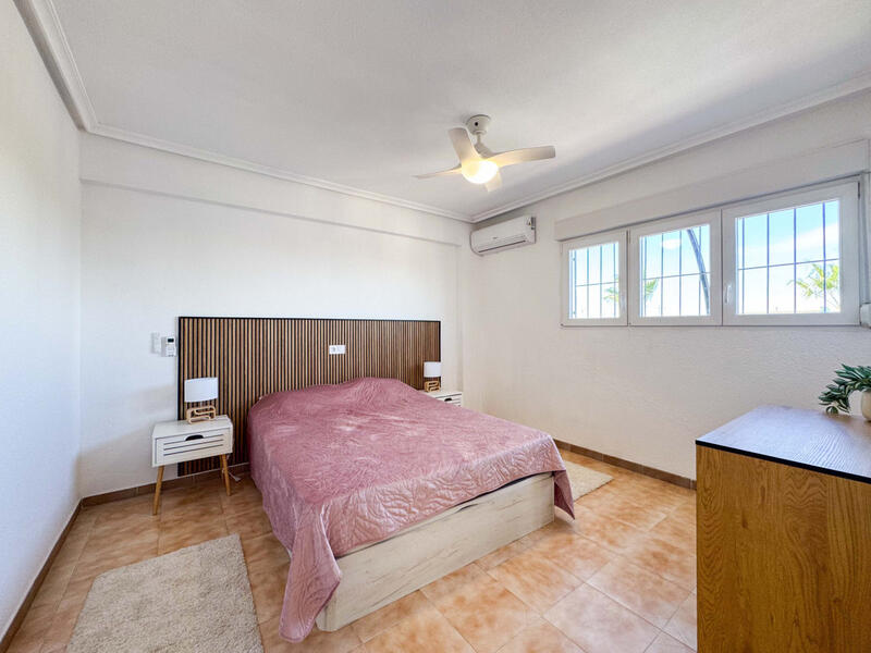 2 slaapkamer Appartement Te koop