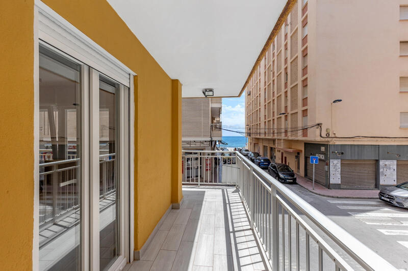 Leilighet til salgs i Torrevieja, Alicante