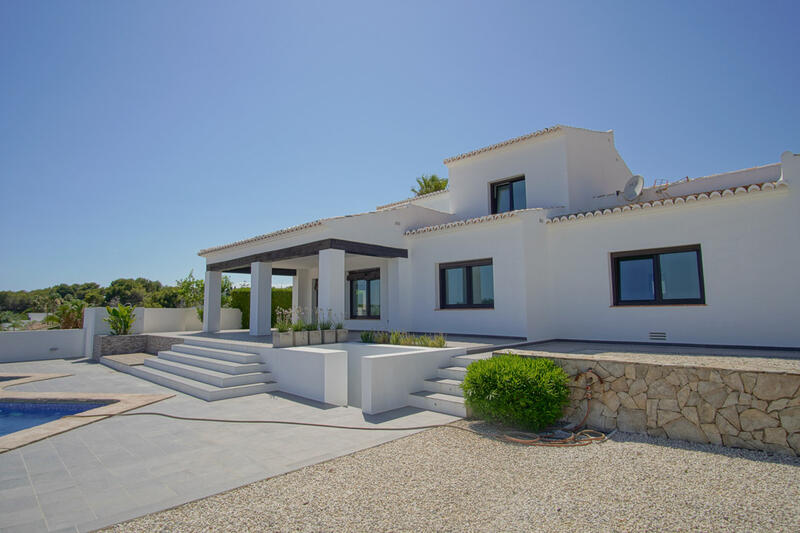 3 Schlafzimmer Villa zu verkaufen in Teulada, Alicante