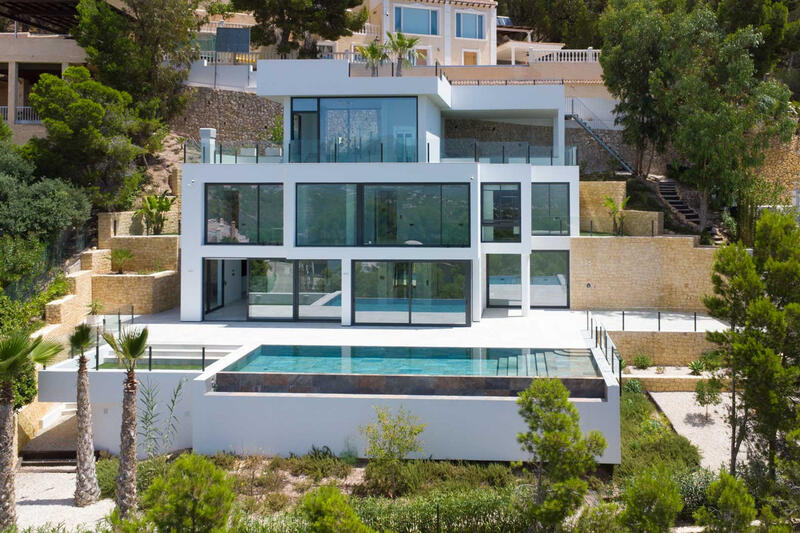 Villa for sale in Altea, Alicante