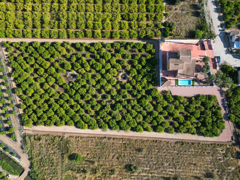 4 slaapkamer Landhuis Te koop in Orihuela, Alicante