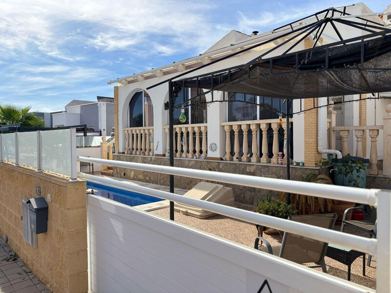3 спальная комната вилла продается в Torre Pacheco, Murcia
