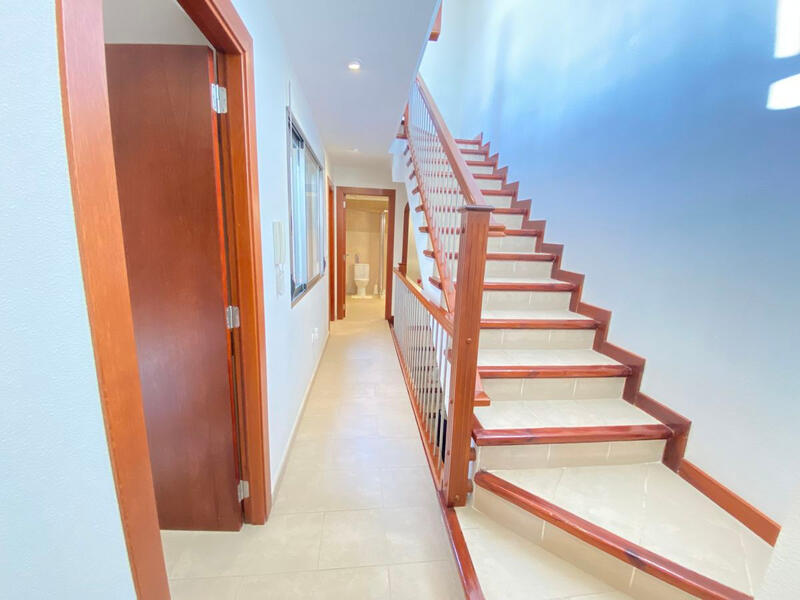 3 Cuarto Adosado en venta