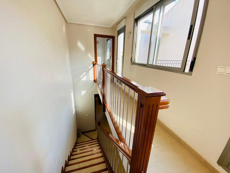 3 Cuarto Adosado en venta