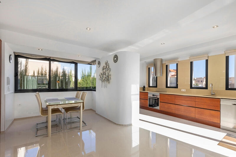5 slaapkamer Villa Te koop