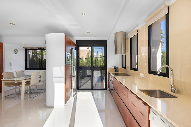 5 slaapkamer Villa Te koop