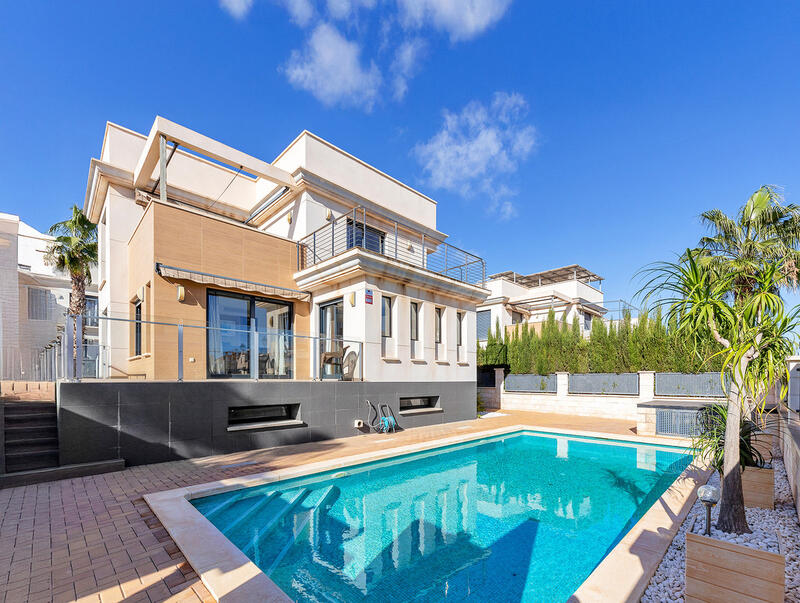 5 slaapkamer Villa Te koop