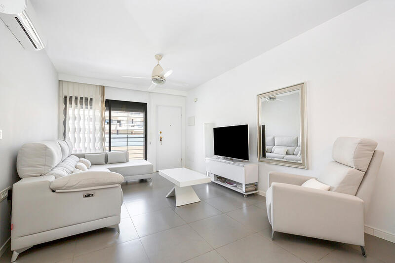 4 Cuarto Apartamento en venta en Pilar de la Horadada, Alicante