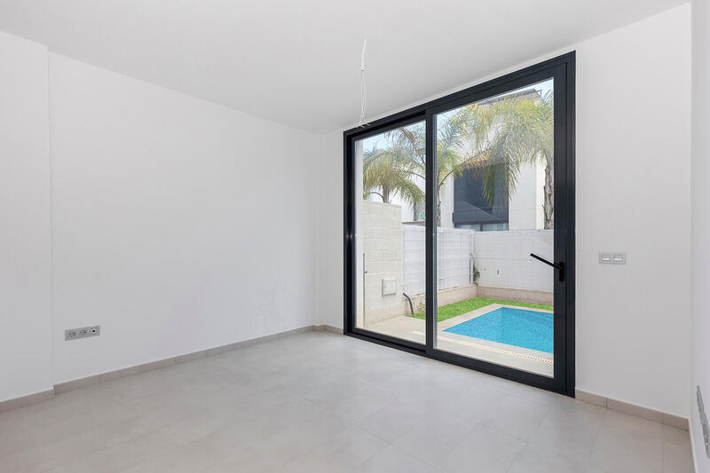 3 soverom Villa til salgs i Villamartin, Alicante