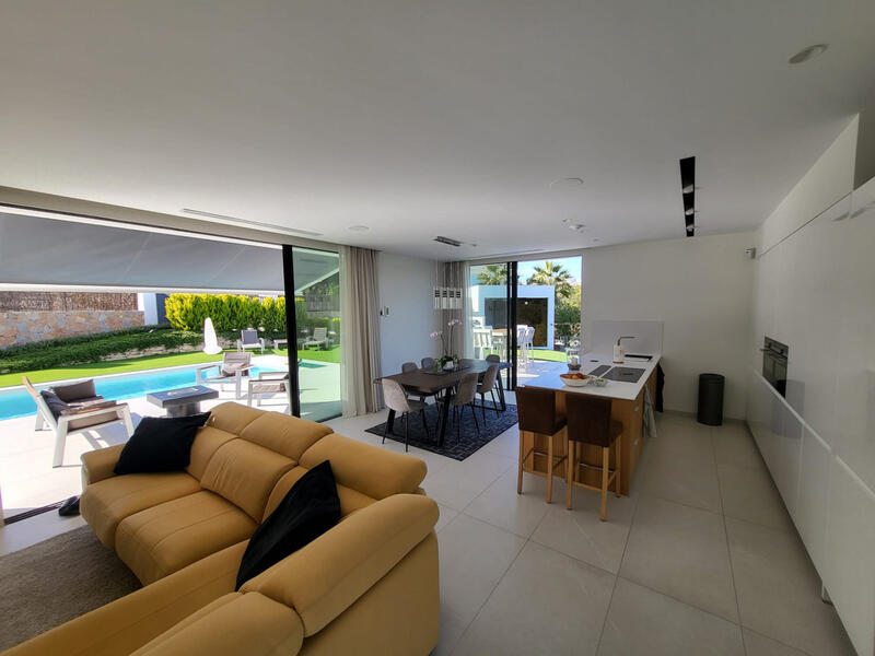 4 Cuarto Villa en venta en Las Colinas Golf, Alicante