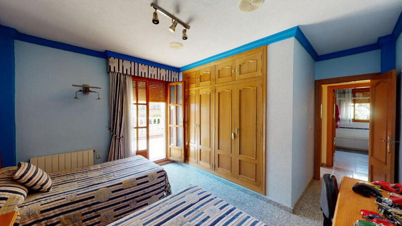4 Schlafzimmer Villa zu verkaufen