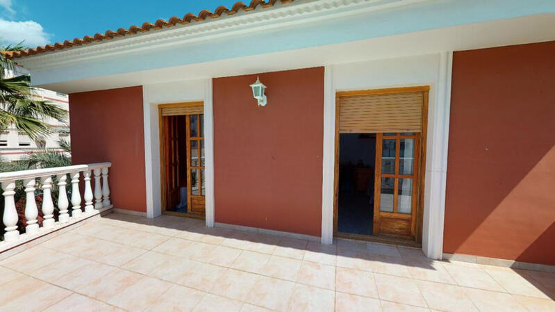 4 Schlafzimmer Villa zu verkaufen