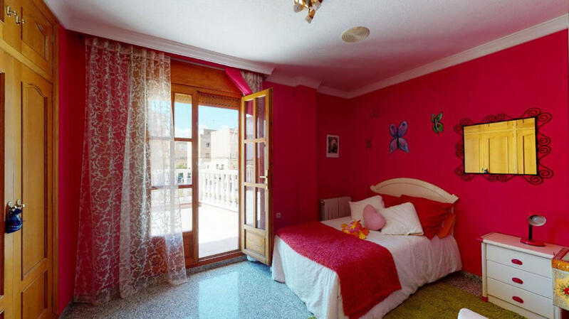 4 Schlafzimmer Villa zu verkaufen