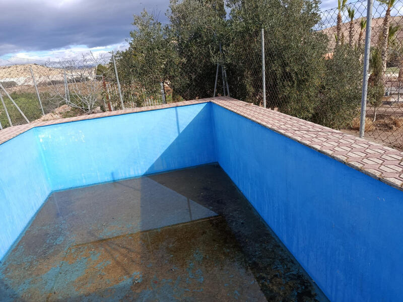 2 Cuarto Casa de Campo en venta