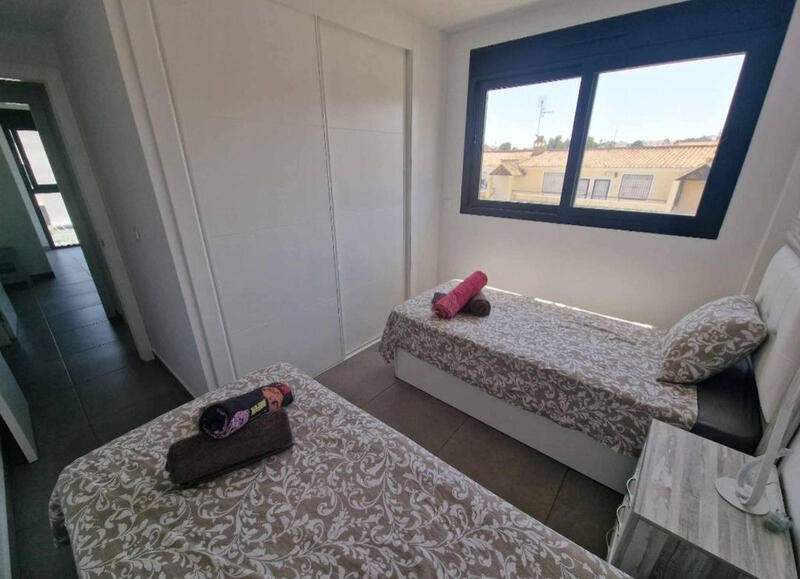2 Schlafzimmer Appartement zu verkaufen in Villamartin, Alicante