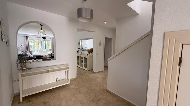 4 Schlafzimmer Villa zu verkaufen