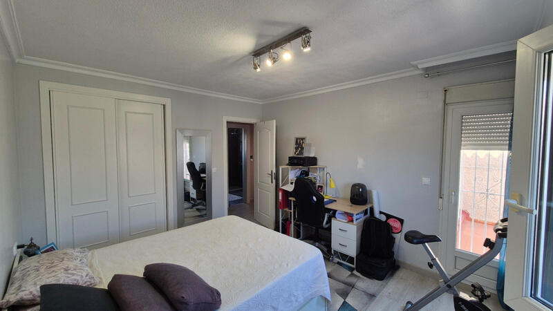 3 Cuarto Adosado en venta