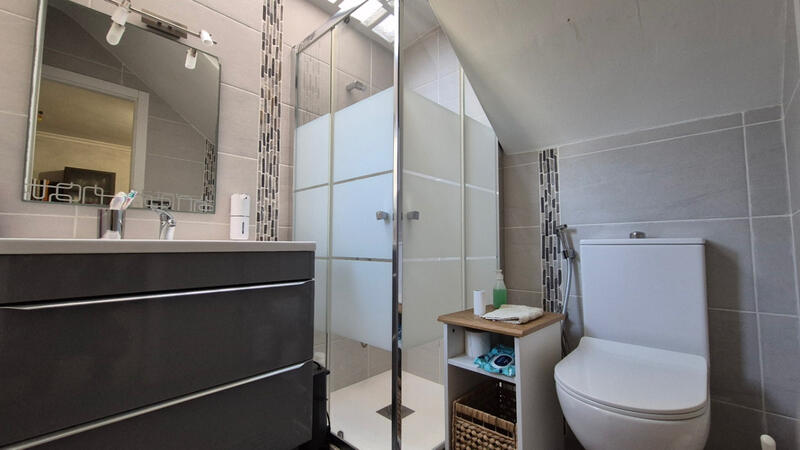 3 Cuarto Adosado en venta