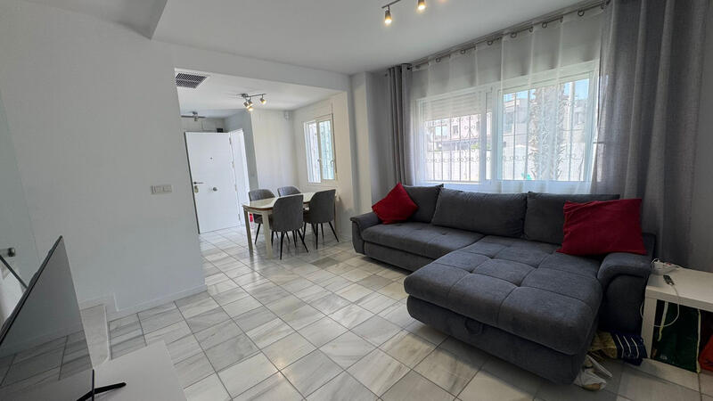 2 Schlafzimmer Stadthaus zu verkaufen
