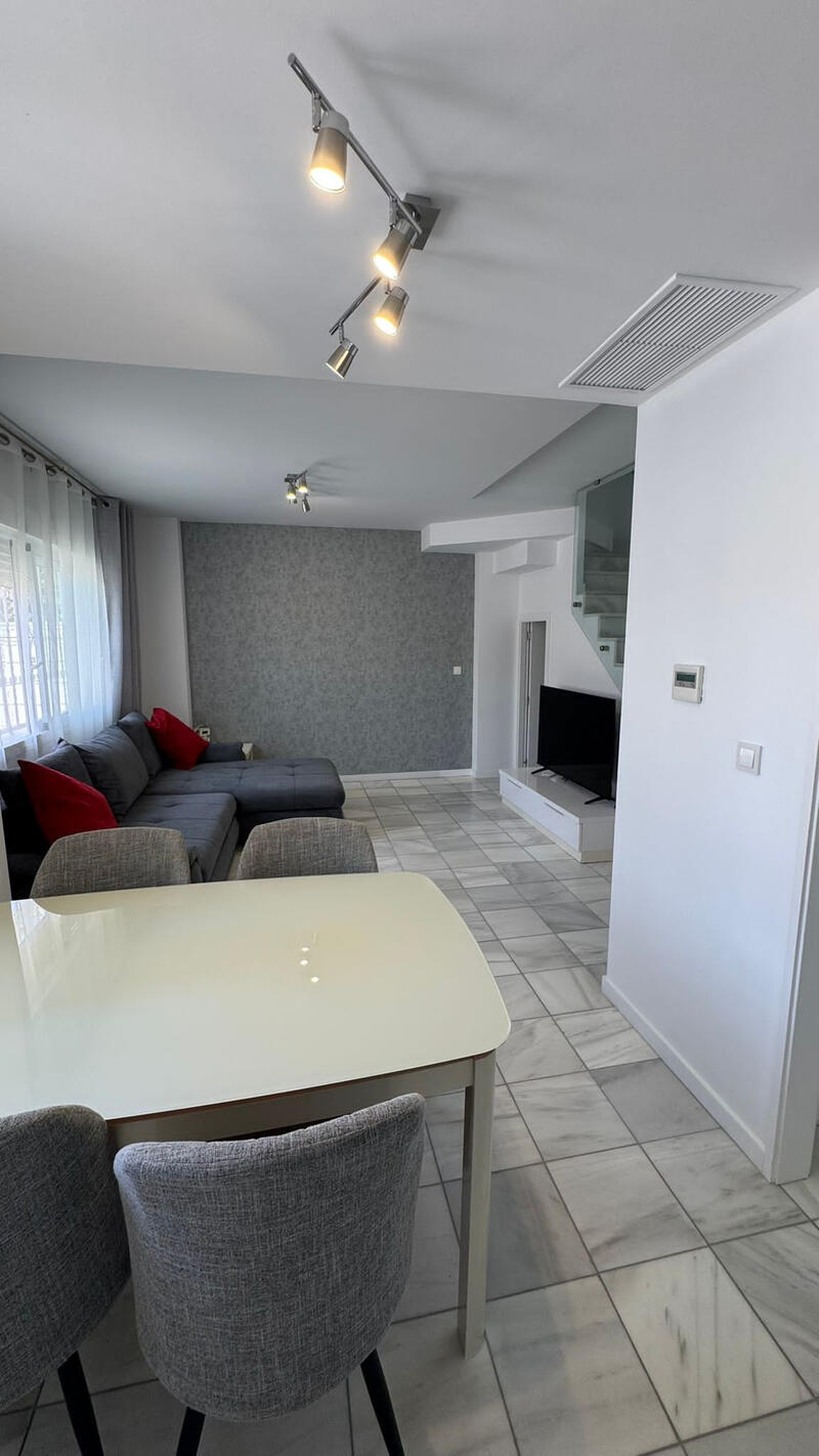 2 Schlafzimmer Stadthaus zu verkaufen