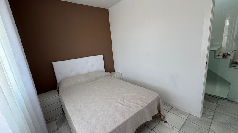 2 Schlafzimmer Stadthaus zu verkaufen