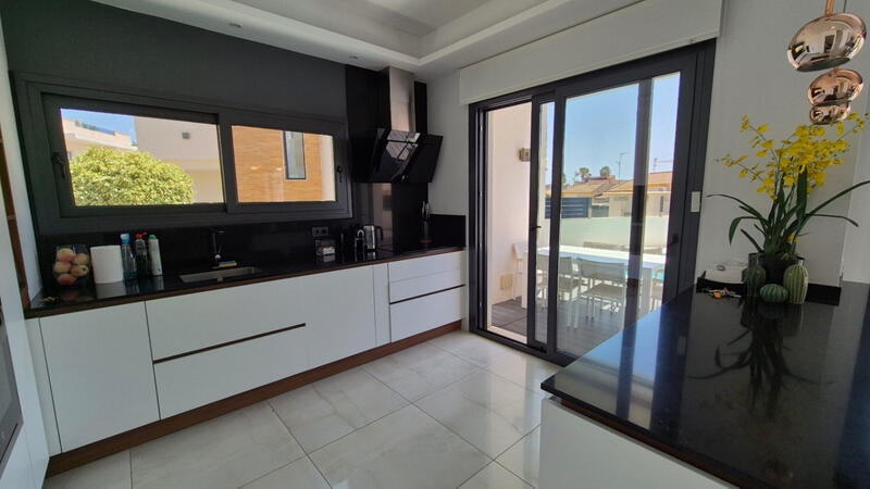 4 chambre Villa à vendre