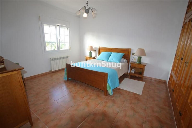 5 bedroom Villa for sale