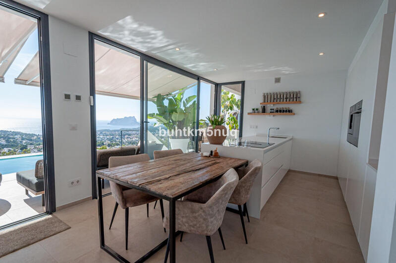 5 bedroom Villa for sale