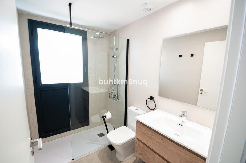 2 slaapkamer Appartement Te koop