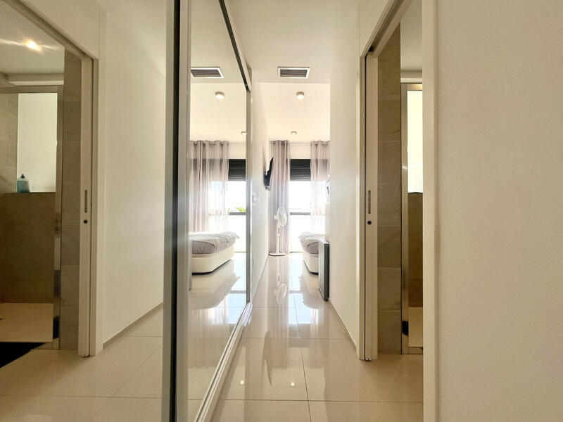 3 slaapkamer Appartement Te koop
