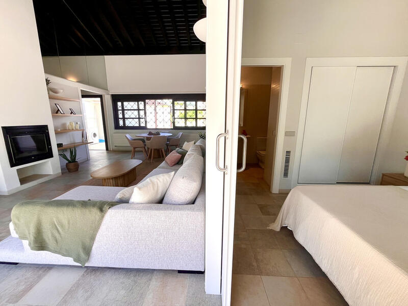 2 Cuarto Adosado en venta